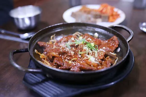 한솥밥뚝배기