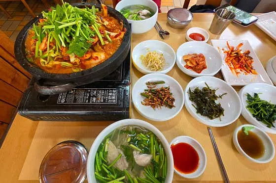 탑산복집