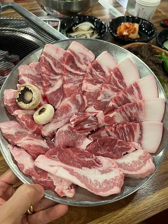 빼돌린뒷고기