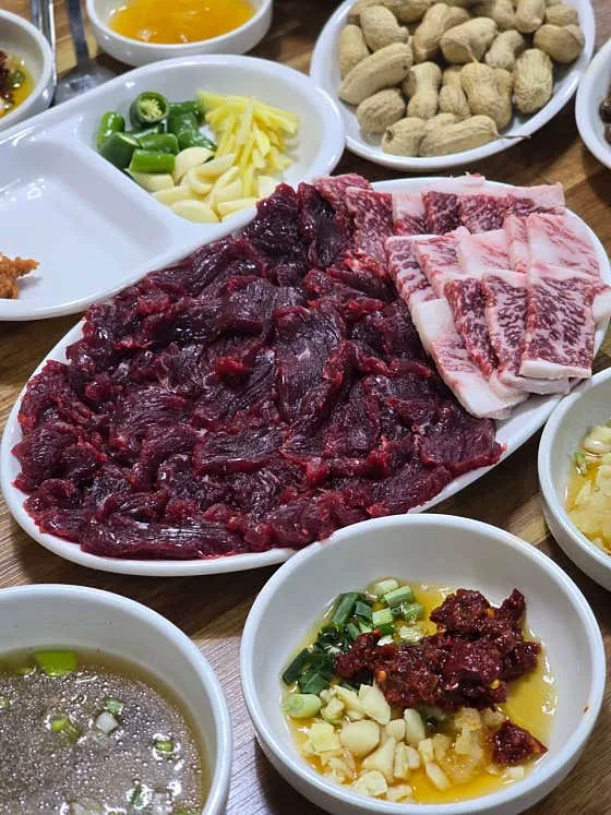 티끌모아 생고기육회